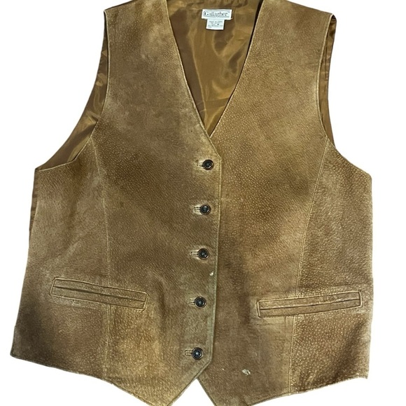 Vintage Ladies Suede 100% Leather Camel Vest Size Medium Fits like a Large - Picture 2 of 8